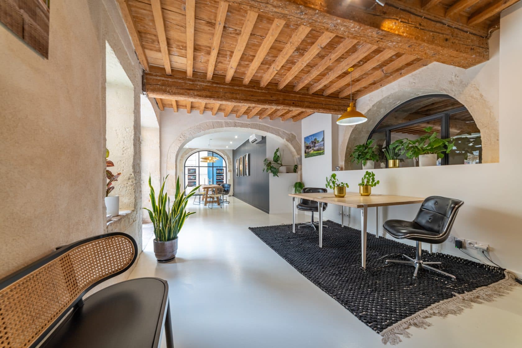 Agence immobilière Nîmes - Uzès - Espaces Atypiques - Nîmes