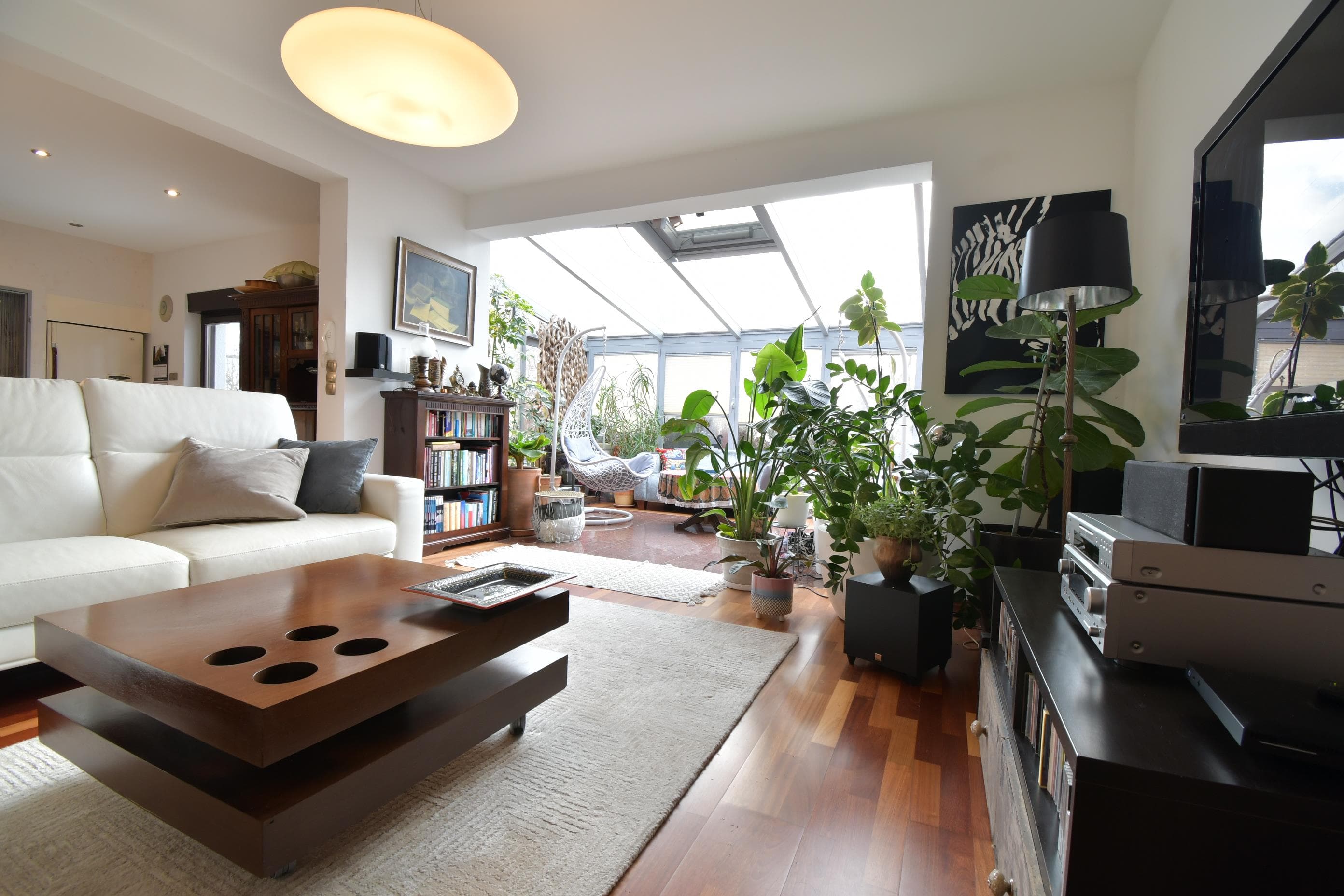 Home Partner- Biuro Nieruchomości Monika Łabęska-Cioch - Wrocław