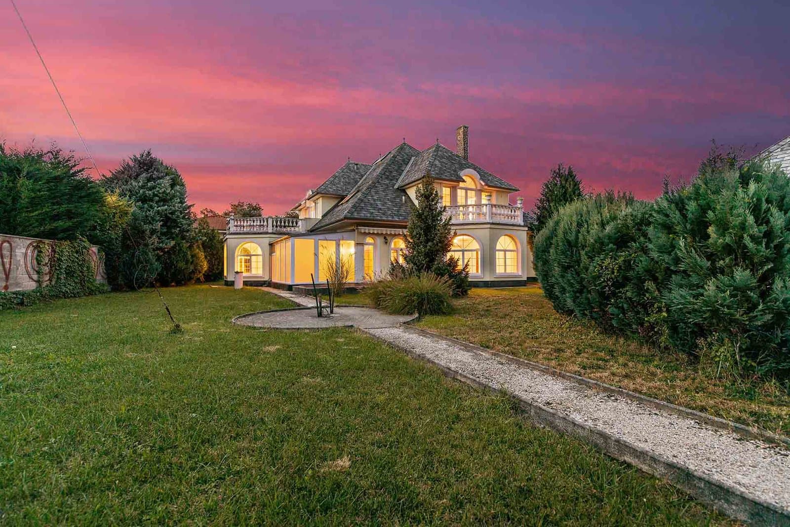 Marketing Nehnuteľností | Virtual Staging | Realitná fotografia | Matterport 3D Prehliadky - Bratislava